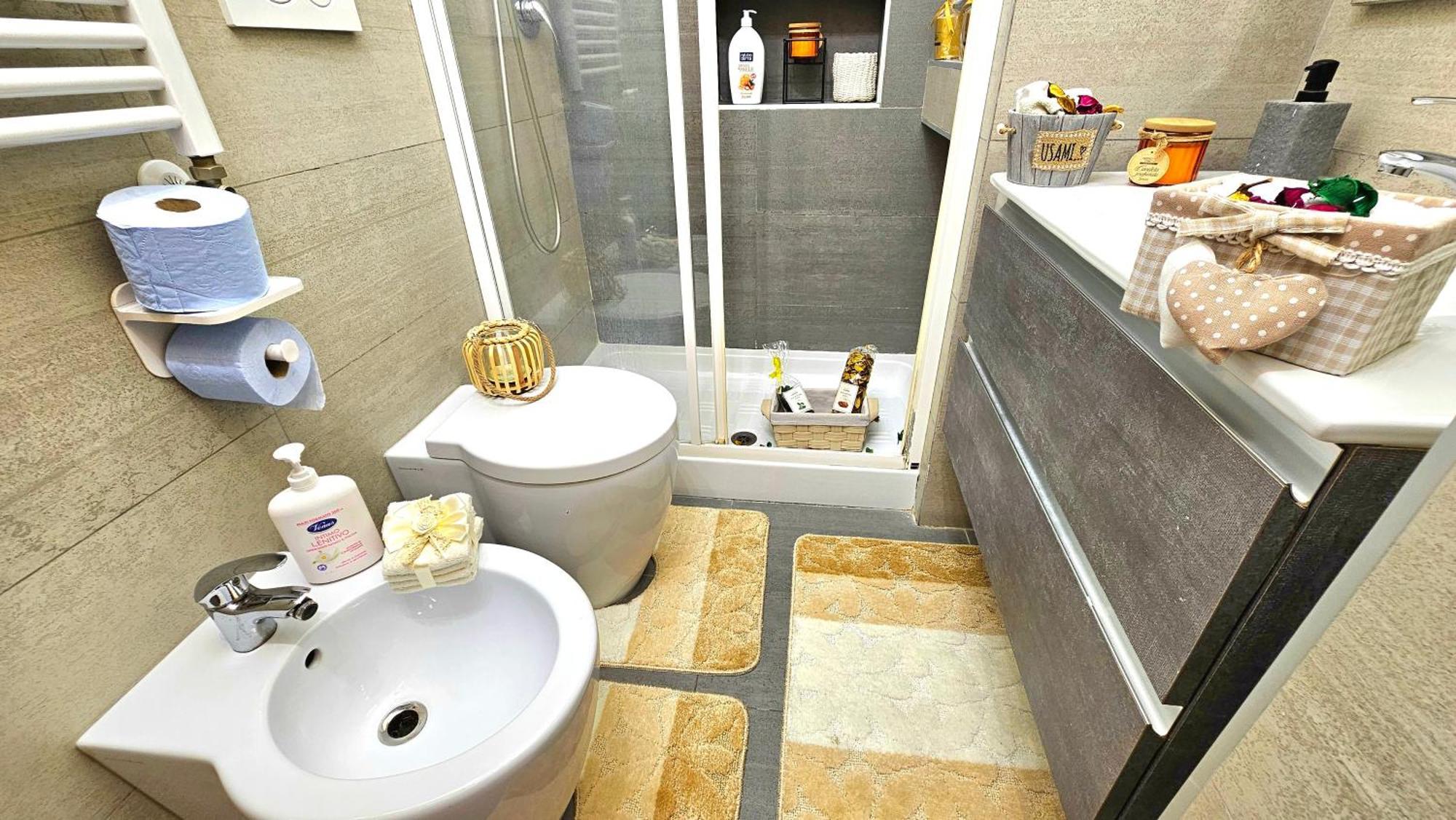 Luxury By A Casa Simpatia - Free Parking Minimum 3 Nights -on Request In Advance Gasthof Rom